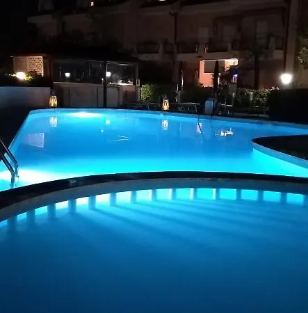 Апартаменты B&c *