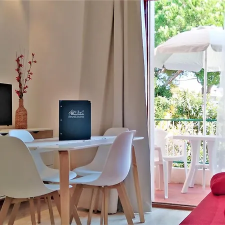 Апартаменты B&c *