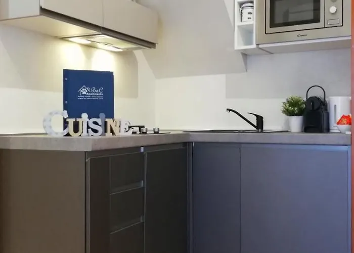 Apartment B&c