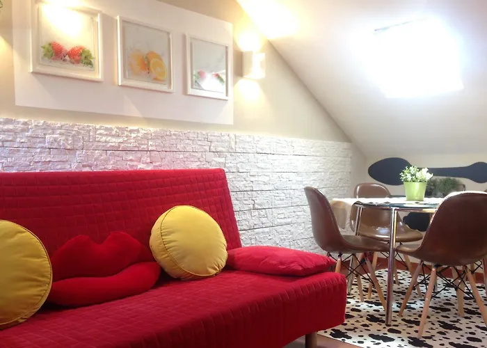 Apartment B&c